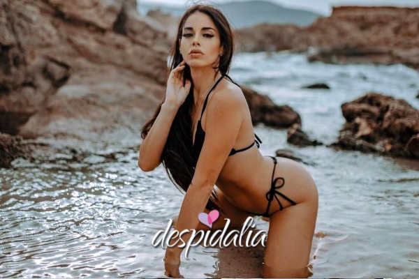 Strippers a domicilio stripper avril barcelona1 - Strippers a domicilio